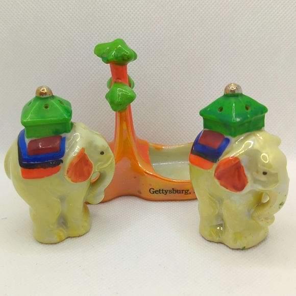 Lusterware Elephant salt and pepper shakers with stand - Vintage - Picture 7 of 9